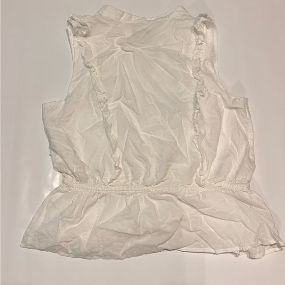 EUC - Ann Taylor white ladies tank top - Medium - 100% cotton - Picture 2 of 3